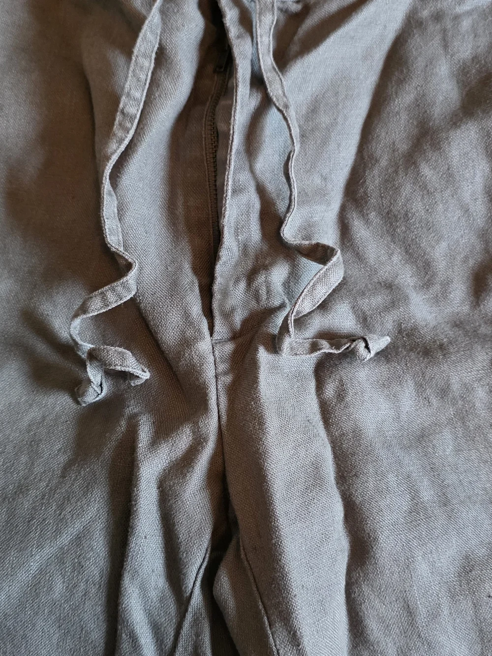 Men's Banana Republic        Gray Drawstring Casual Shorts